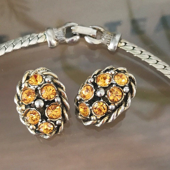 Vintage Jeweled 50s Selro Selini Goldtone Demi Parure Necklace and Earrings Set - Picture 4 of 4